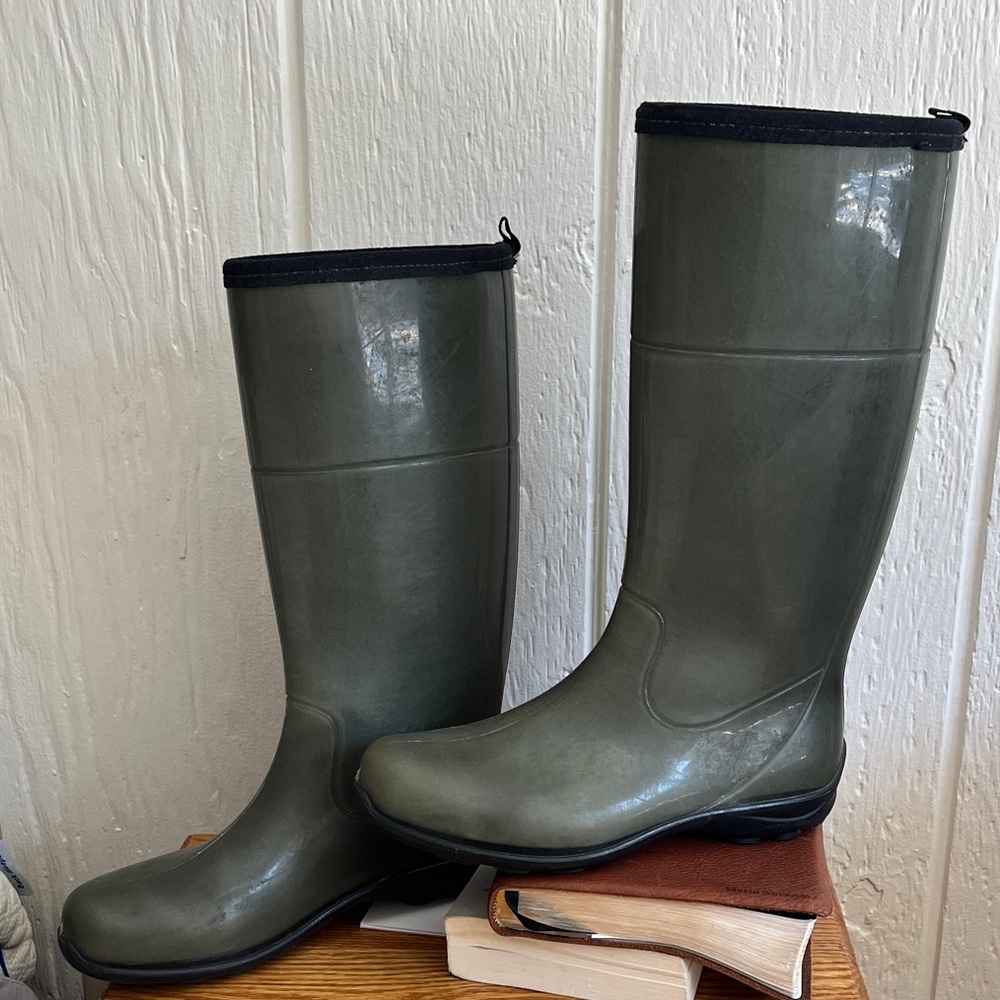 Kamik Green Waterproof Winter & Rain Boots